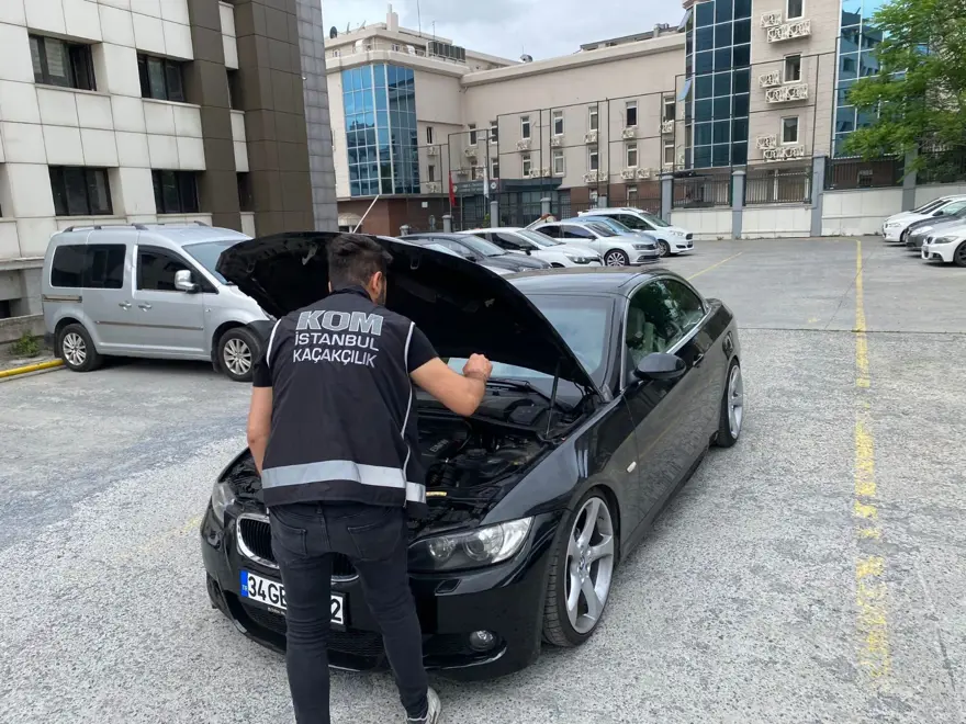 Uluslararası oto kaçakçılarına yönelik 'Fren Operasyonu'nda 12 gözaltı 1