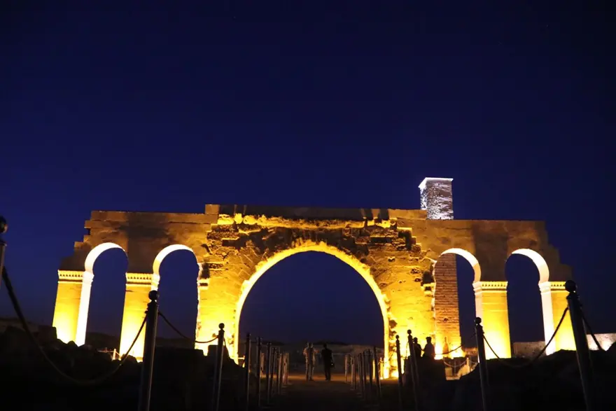 UNESCO Dünya Miras Geçici Listesi'nde bulunan Harran Ören Yeri'ne ışıklandırma 2