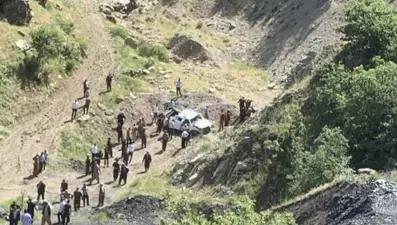 Şırnak'ta kamyonet şarampole devrildi: 5 ölü