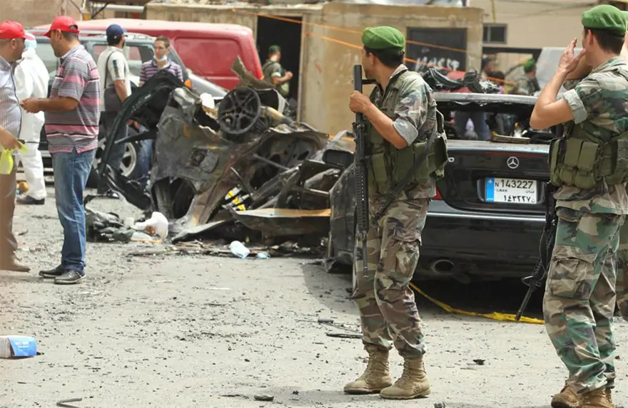 Hizbullah'ın kalesine bombalı saldırı 14 Hizbullah'ın kalesine bombalı saldırı 14