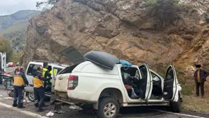 Artvin'de trafik kazasında 4 kişi yaralandı