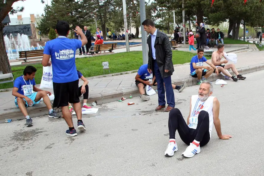 1. Uluslararası Erzurum Yarı Maratonu koşuldu 3 1. Uluslararası Erzurum Yarı Maratonu koşuldu 3