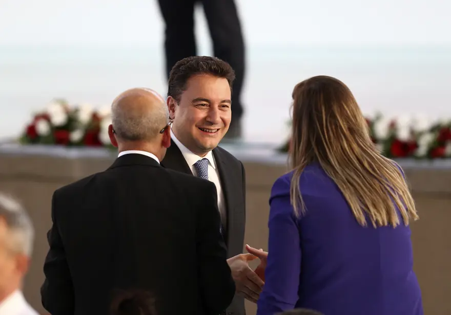 AK Parti kuruluşunun 16. yıl dönümünü kutladı 17