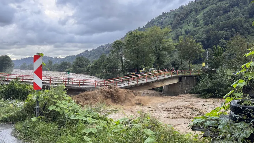 AYDER YAYLASI YOLU KAPANDI 9 AYDER YAYLASI YOLU KAPANDI 9