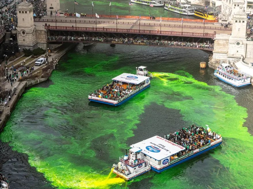 ABD'de Aziz Patrick Günü kutlamaları: Chicago nehri yeşile boyandı 2