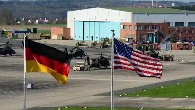 Almanya'daki Amerikan üslerinde maaş krizi