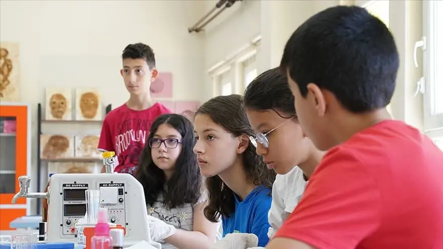 AREFE GÜNÜ RESMİ TATİL Mİ? 3