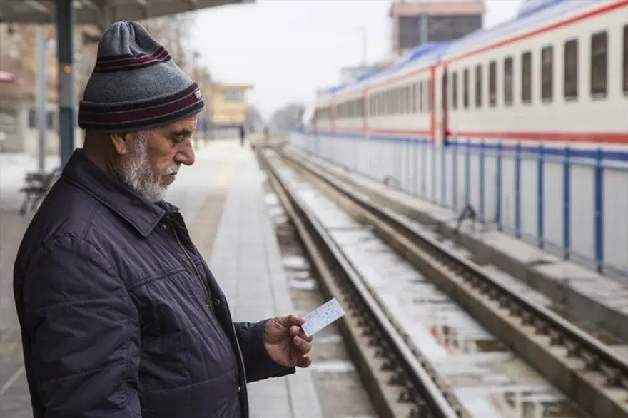 kurtalan ekspresi, güney kurtalan ekspresi, barış manço, güney treni, kurtalan treni 11