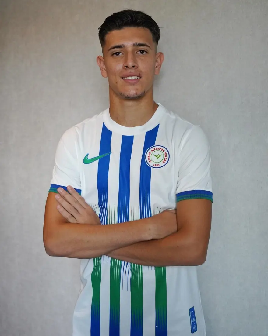 Süper Lig'de en az süre alan transferler: İmzayı attılar kulübede oturdular! 4