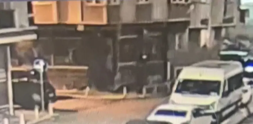 Uzun namlulu silahla ateş açtı 4