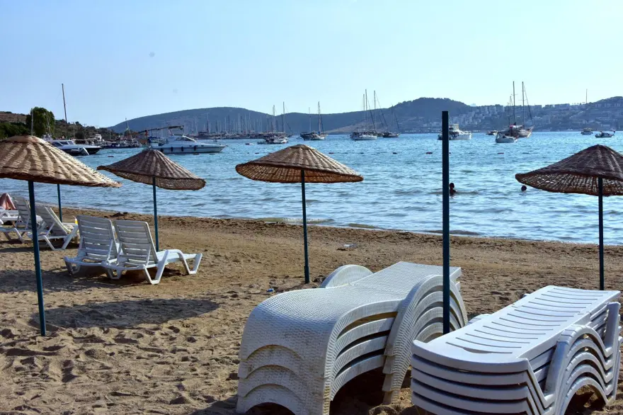 Bodrum'da sezon açılıyor: Plaj ücreti 10 bin euro, lahmacun ise 200 TL'ye kadar çıkıyor 5 Bodrum'da sezon açılıyor: Plaj ücreti 10 bin euro, lahmacun ise 200 TL'ye kadar çıkıyor 5