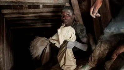 Cep telefonuna kadar her şey o madene muhtaç: Kölelik ve kıymetli madenlerin görünmeyen yüzü