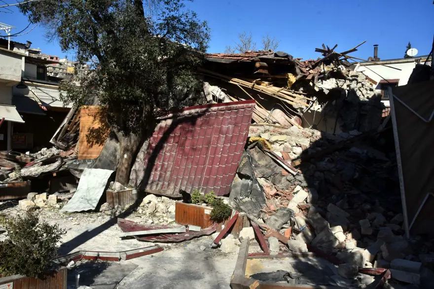 Kahramanmaraş'taki 39 tarihi cami depremde hasar gördü 2