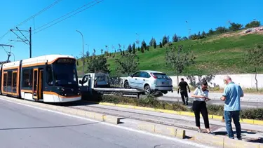 Eskişehir'de tramvayı durduran kaza