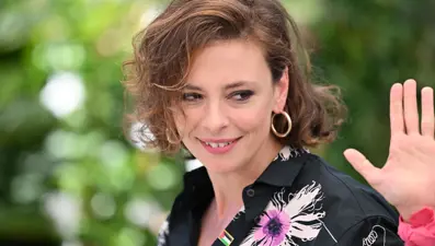 İtalyan oyuncudan kırmızı halıda Filistin'e destek