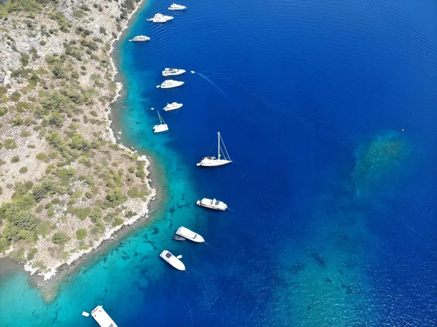 Muğla'nın el değmemiş koyları mavi yolculuk tutkunlarını ağırlıyor 5