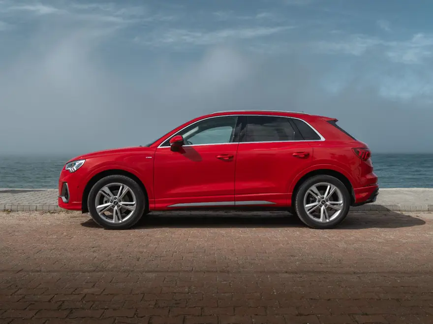 OTOMOBİL TESTİ: Tüm ayrıntılarıyla yenilenen Audi Q3 15