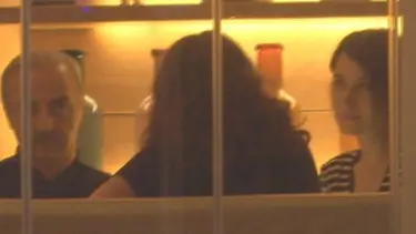 Yılmaz Erdoğan kızı Berfin ve Belçim Bilgin ile yemekte