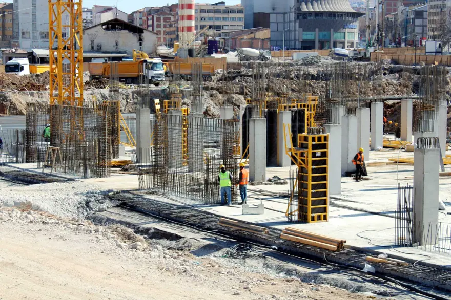 Kahramanmaraş'ta 15 bin 980, Malatya'da 7 bin 881 konut teslim edildi 13 Kahramanmaraş'ta 15 bin 980, Malatya'da 7 bin 881 konut teslim edildi 13