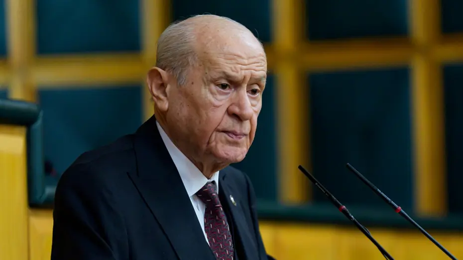Bahçeli'den Belçika'da esnaf ziyareti eleştirilen Bakan Göktaş'a destek