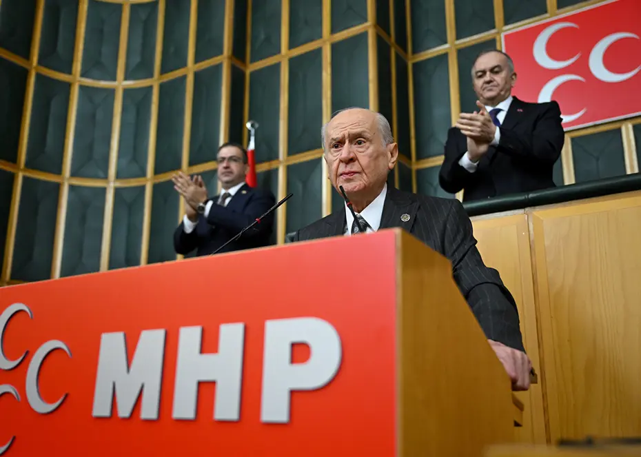 Meclis'te yemin kavgası. Bahçeli: Yasal hakkın engellenmeye çalışması siyasi eşkıyalık