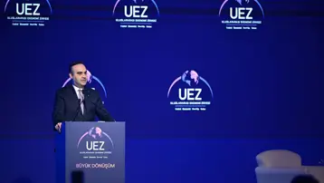 Bakan Kacır: Türkiye küresel ticaretin merkez ülkelerinden biri oldu