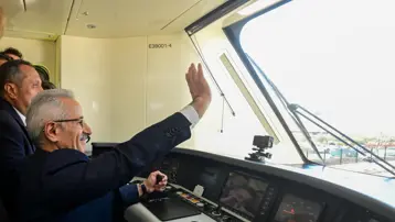 Milli Banliyö Treni'nin dördüncüsü de raylarda