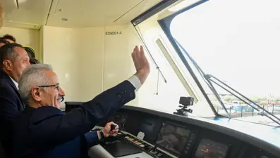 Milli Banliyö Treni'nin dördüncüsü de raylarda