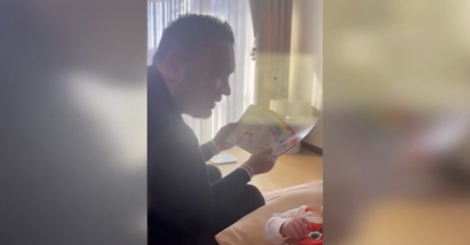 Bebeğine uyuşturucuyu masal gibi anlattı