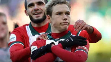 Galatasaray'da Aleksey Batrakov bilmecesi. Kulübü kapıları kapattı