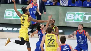 EuroLeague'de Türk derbisini Anadolu Efes kazandı (Anadolu Efes-Fenerbahçe Beko maç sonucu)