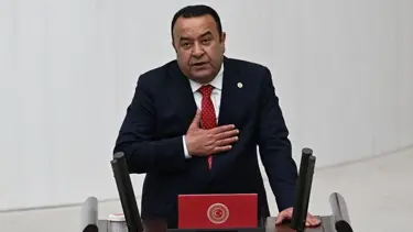 Adnan Beker kimdir? İYİ Parti Ankara milletvekili Adnan Beker kaç yaşında, hangi görevlerde bulundu?