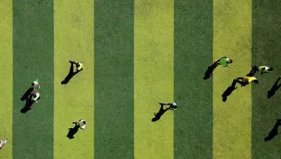 Halı sahada düştü, kafasını duvara çarptı: 1 milyon lira tazminat kazandı