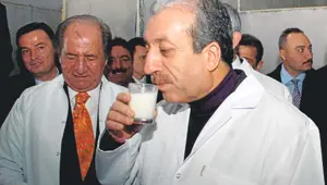 Bakan Eker: Sütte kanser riski var