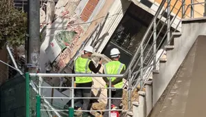 Gebze'de çöken binanın enkazında bilirkişi heyetinin incelemeleri sürüyor: Sismik ölçüm yapıldı