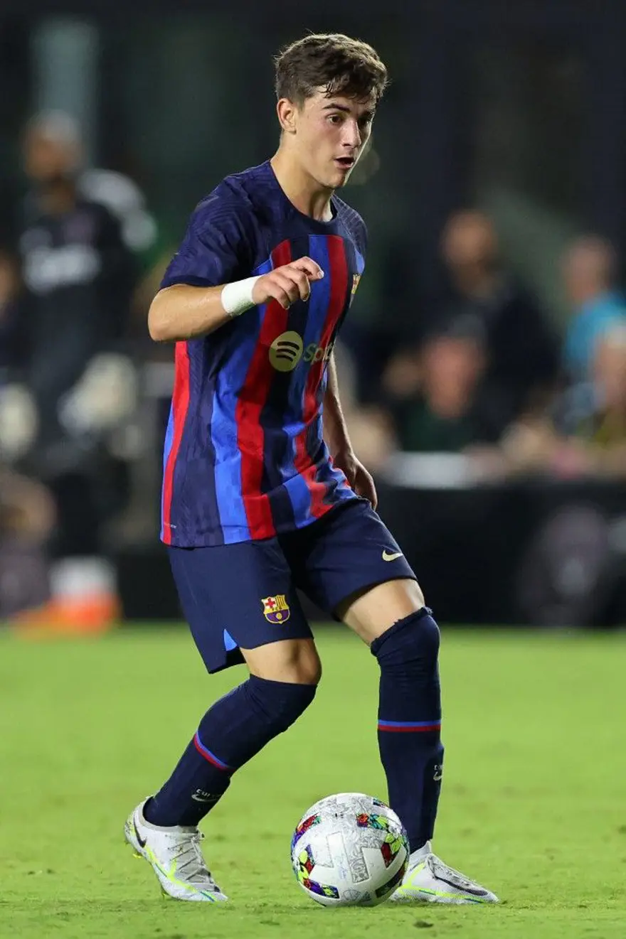 Aşk mı yaşıyorlar? İspanyol basınından Gavi ve Prenses Leonor iddiası 4 Aşk mı yaşıyorlar? İspanyol basınından Gavi ve Prenses Leonor iddiası 4