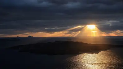 Ege Denizi'nde sular ısındı: Santorini'de kırılan fayların korkutan uğultusu!