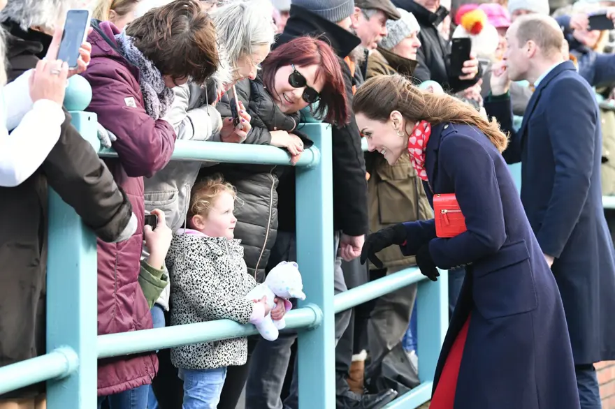 Annabel'den Kate Middleton'a: Prensese benzemiyorsun 