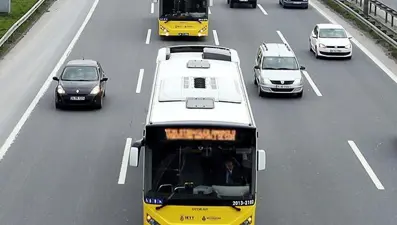 İstanbul'da toplu ulaşım zammı uygulanmaya başladı