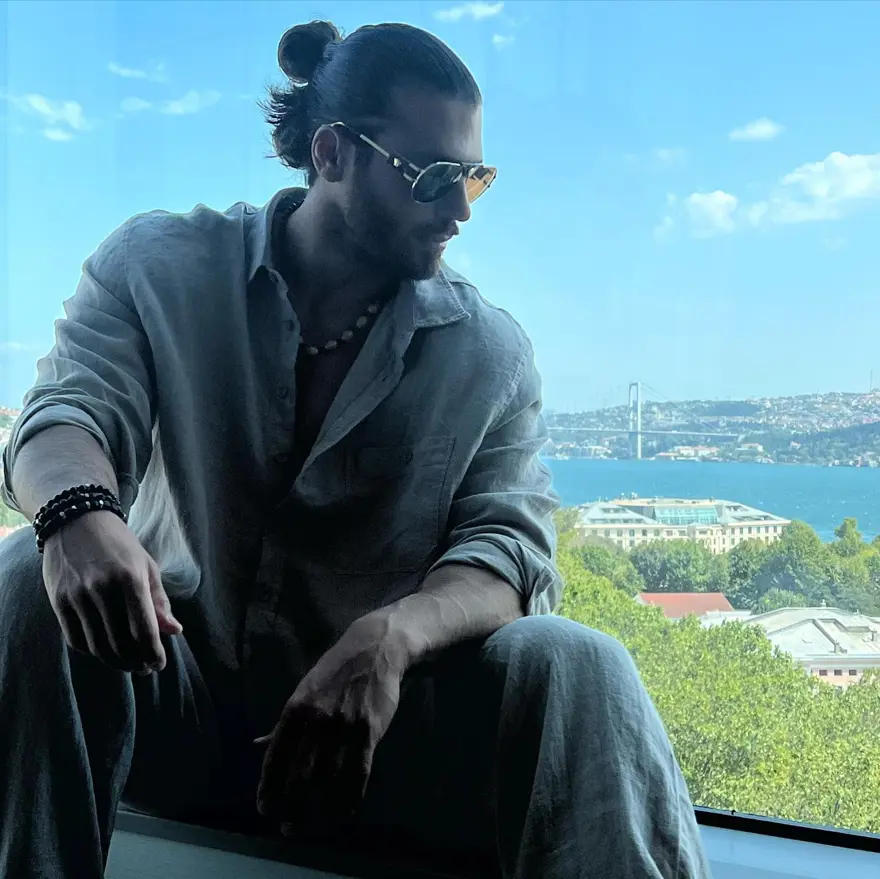 "BENİ ELEŞTİRECEK KONUMDA BİLE DEĞİLSİNİZ" 6 "BENİ ELEŞTİRECEK KONUMDA BİLE DEĞİLSİNİZ" 6