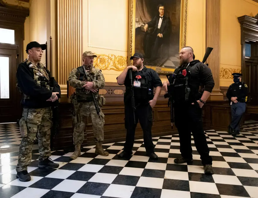 ABD'de Michigan Valisi'ni kaçırmayı planlayan örgüt çökertildi 1 ABD'de Michigan Valisi'ni kaçırmayı planlayan örgüt çökertildi 1