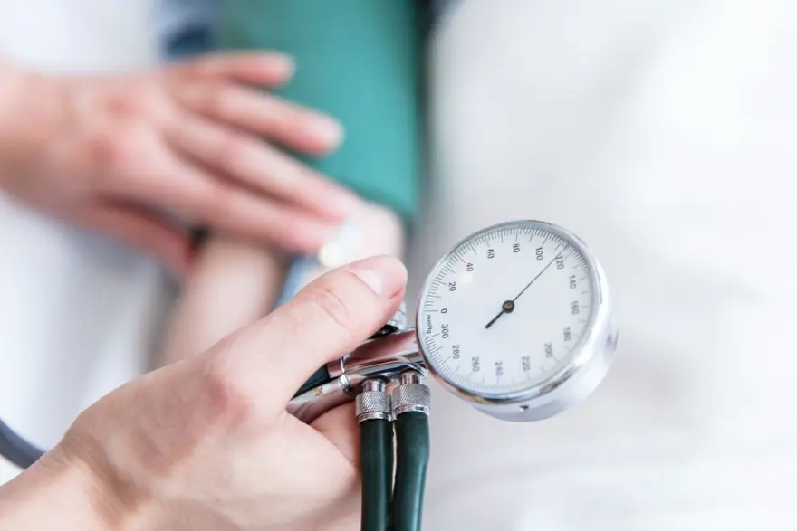 Stres, tuz ve uyku: Hipertansiyonun üçlü tehdidi 6