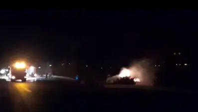 Kontrolden çıkan yakıt tankeri devrilip alev aldı: 1 ölü