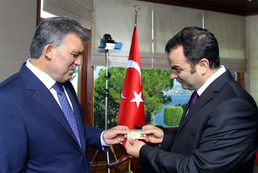 Köşkteki 4 yılını anlattı 9