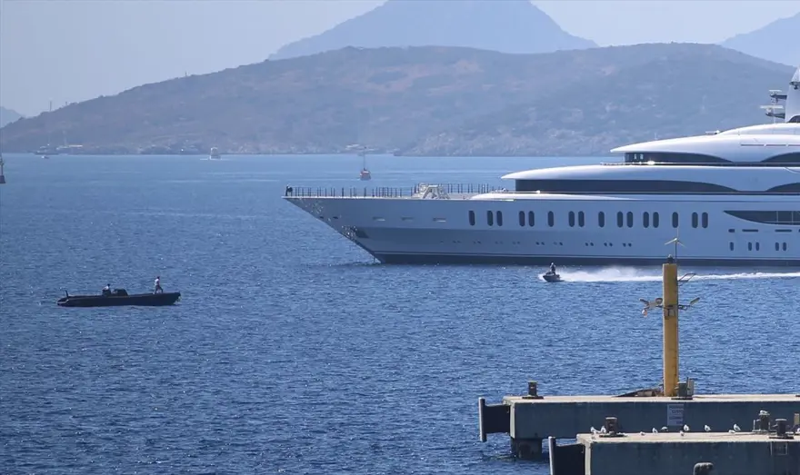 Milyon dolarlık mega yatlar Bodrum'da 2