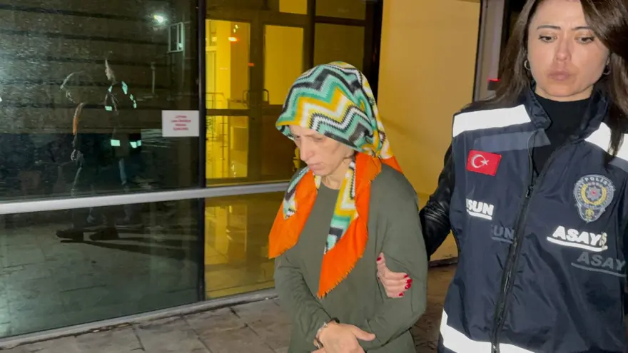 "POŞETE KOYUP ÇÖPE ATTIM" 3 "POŞETE KOYUP ÇÖPE ATTIM" 3