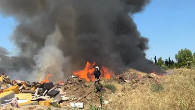 Bursa'da katı atık depolama alanında yangın