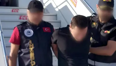 Sedat Peker'in basın danışmanı Emre Olur tutuklandı