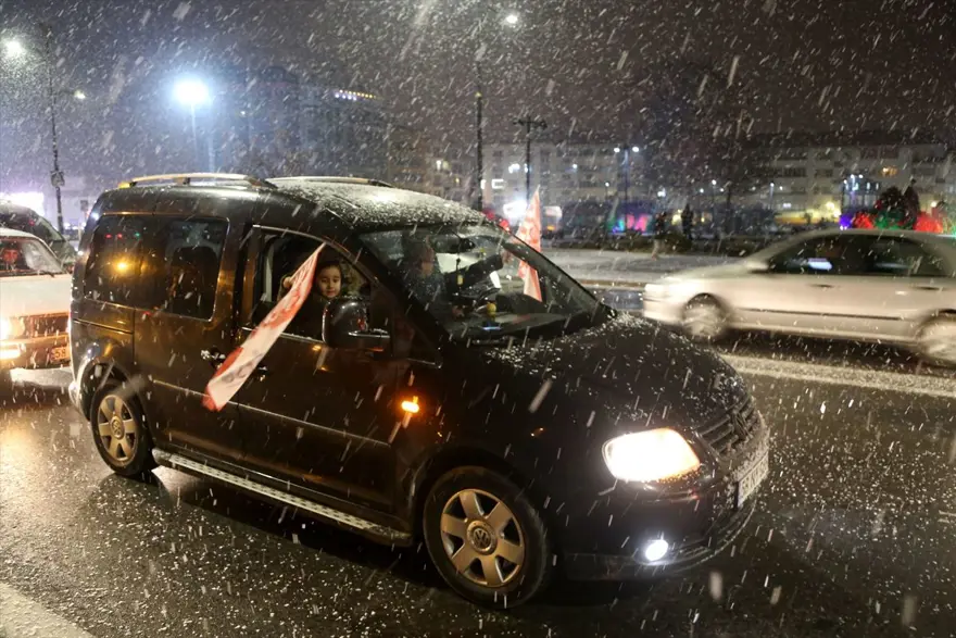 Sivas'ta Beşiktaş galibiyeti sevinci 2