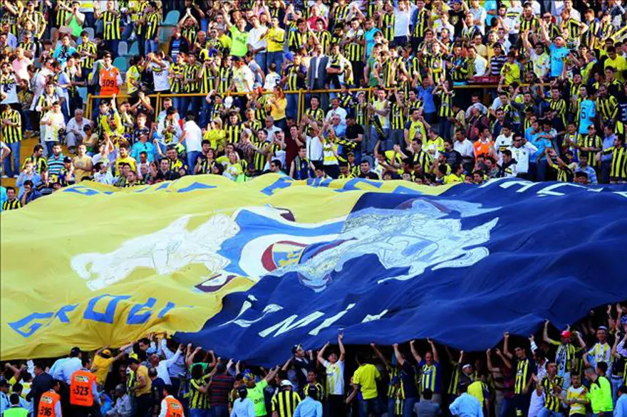 Beşiktaş: 4 - Fenerbahçe: 2 2 Beşiktaş: 4 - Fenerbahçe: 2 2